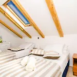 شقة Knego - Two Bedroom With Balcony And Sea View *